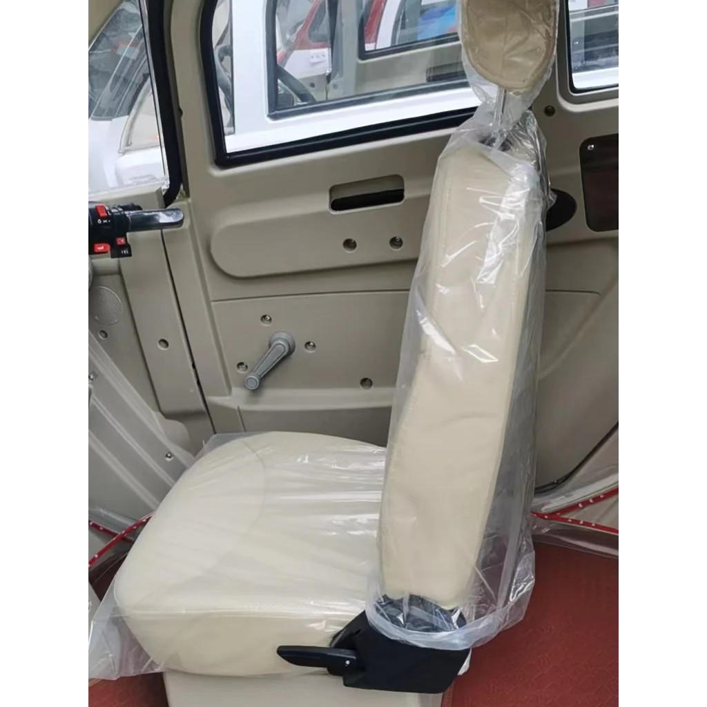 GIO All-Season Enclosed Mobility Scooter - Blue - With Winter Heater & Summer Fan - Image 9